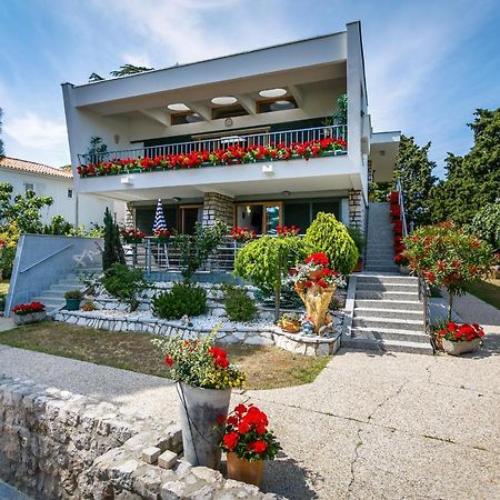 Studios Nada Крк Екстер'єр фото